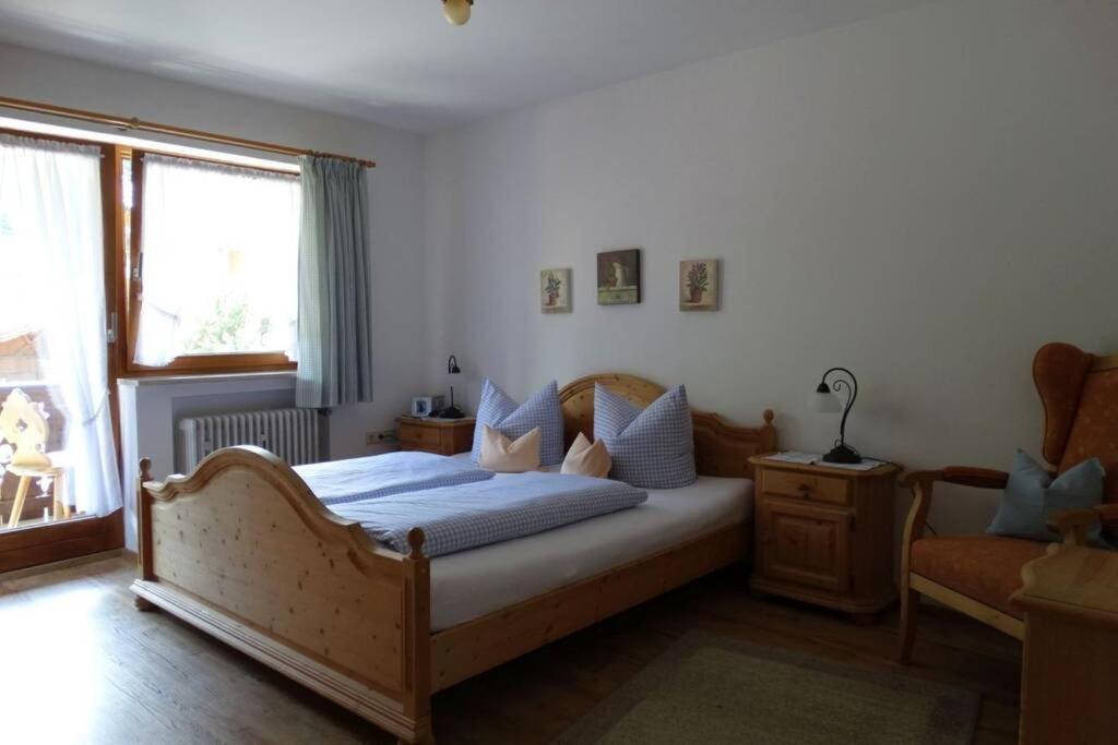 Ferienwohnung Zugspitze Грайнау Екстериор снимка